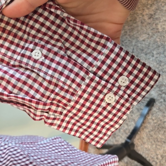 Docker's button down - Picture 5 of 6